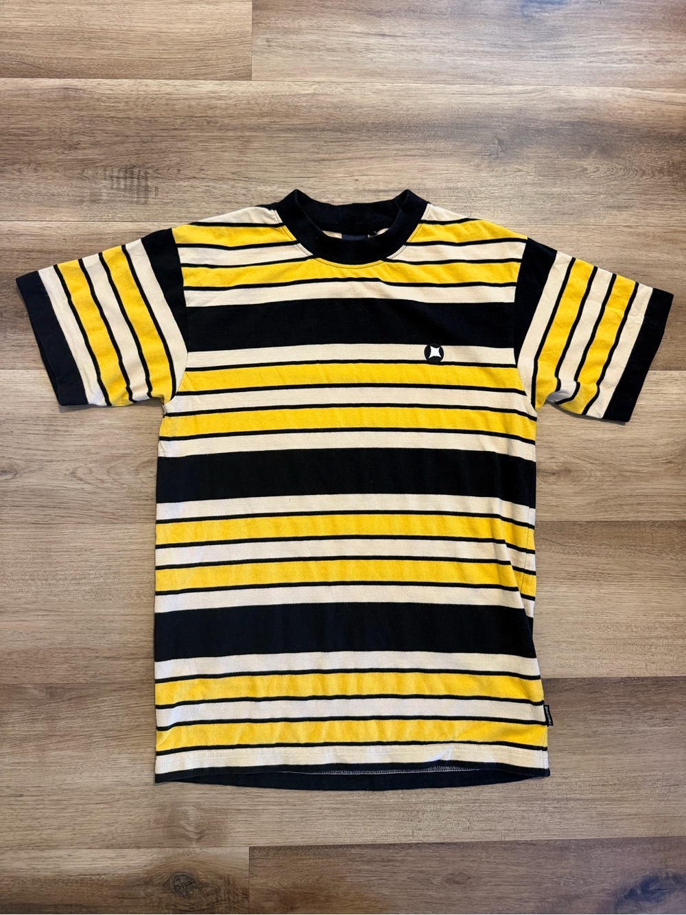 Fresh Jive Striped Parqueo S/S T Shirt Men’s Small Black Yellow
